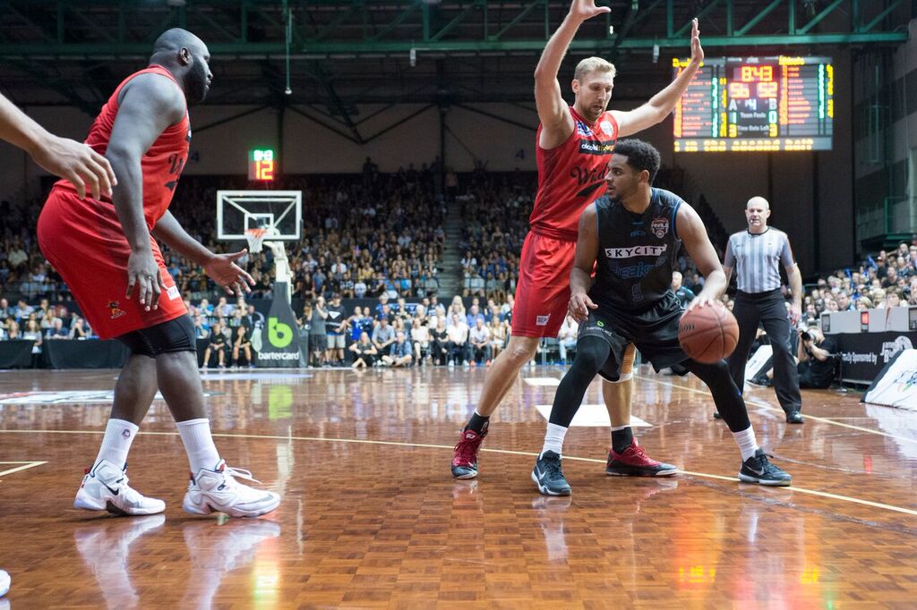 Boti Nagy ster's definition of invaluable